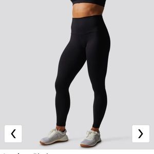 Born primitive lift yourself up leggings 7/8